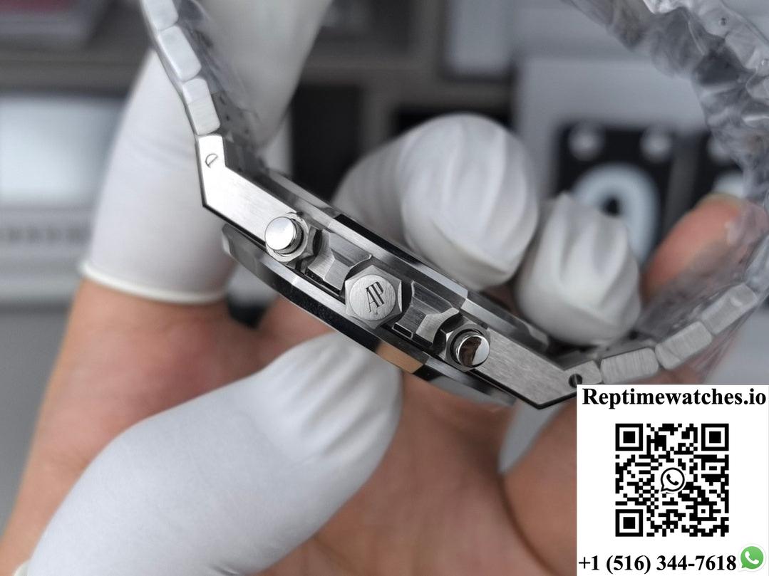 Audemars Piguet Royal Oak 26331ST.OO.1220ST.03 APW Factory date display