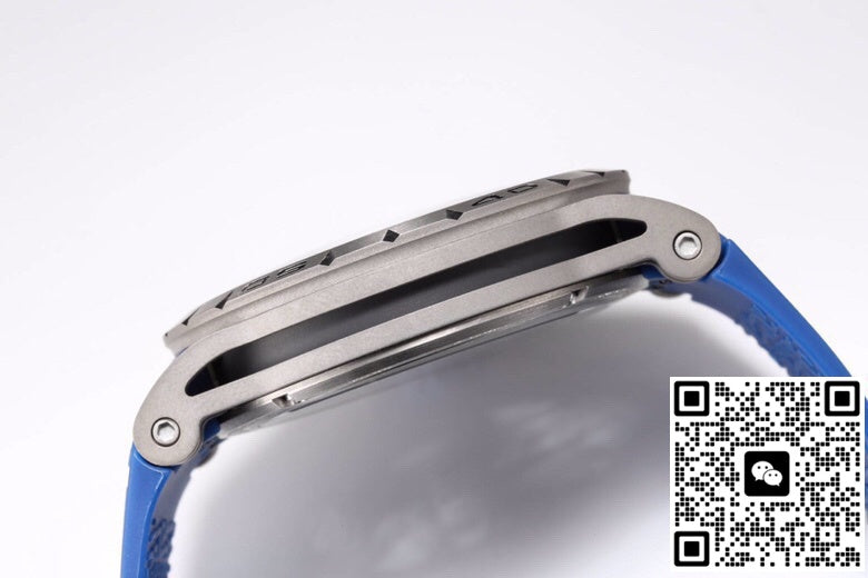 Roger Dubuis Excalibur RDDBEX0479 NEW Factory Tourbillon Rubber Strap