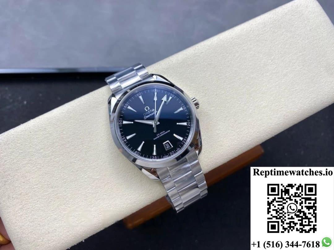 Omega Seamaster 220.10.41.21.01.002 VS Factory Date Display