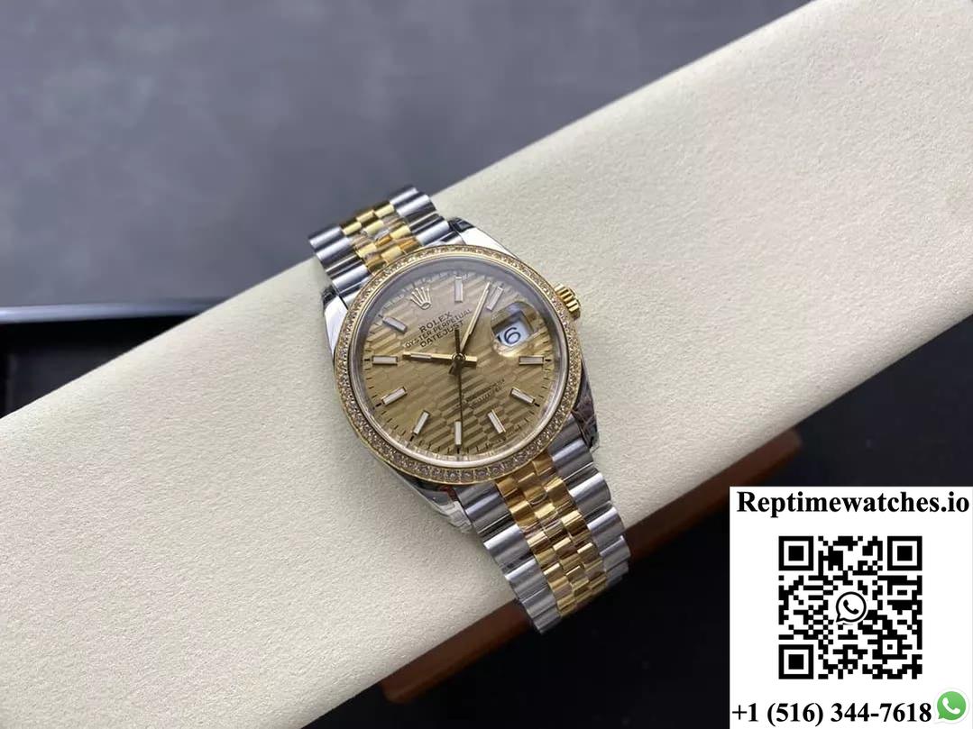 Rolex Datejust M126283rbr-0025 VS Factory Date Display