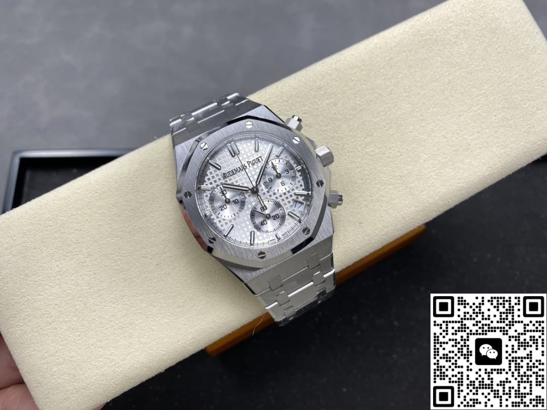 Audemars Piguet Royal Oak 26240ST.OO.1320ST.07 APS Factory Luminous hour markers