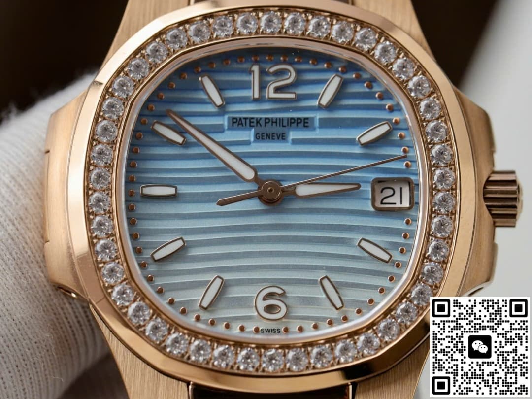 Patek Philippe Nautilus 7010R GR Factory Date Display