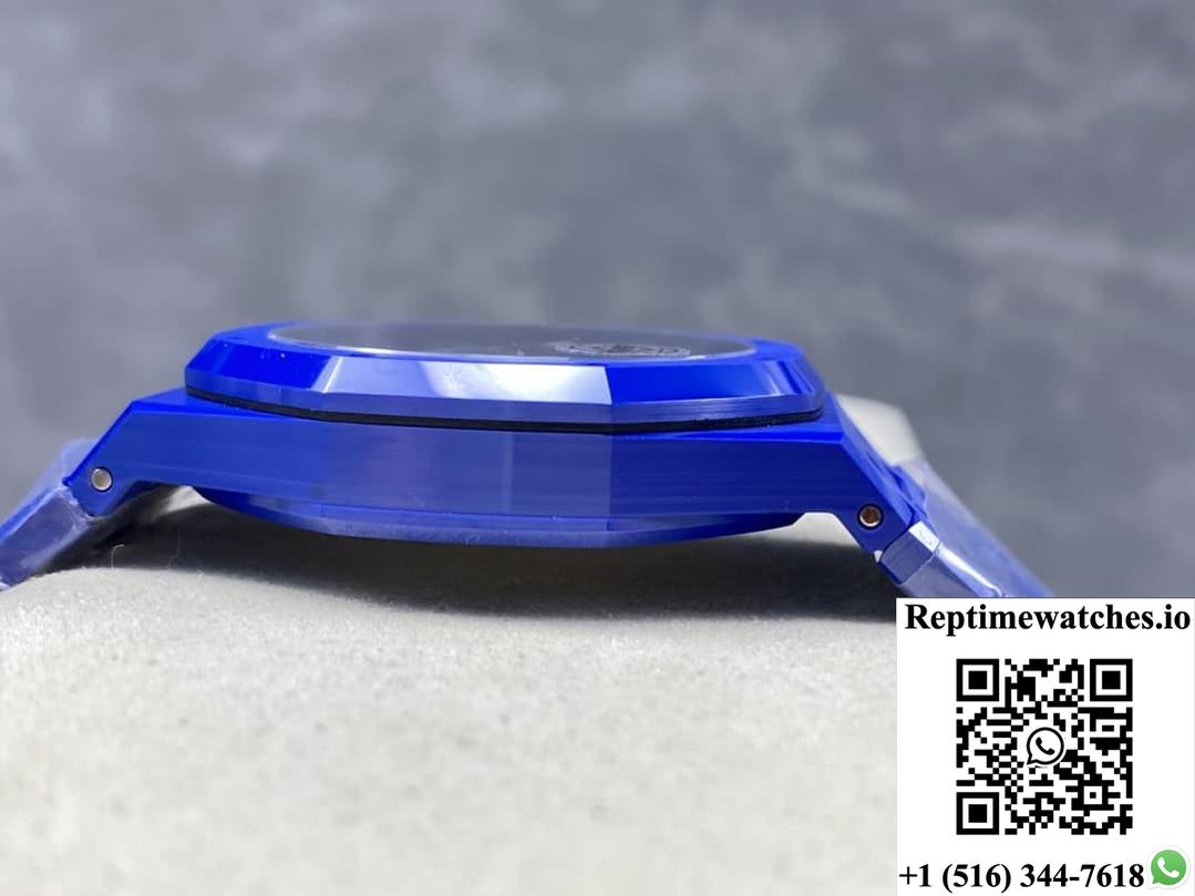 Audemars Piguet Royal Oak 15500 APS Factory Blue Dial