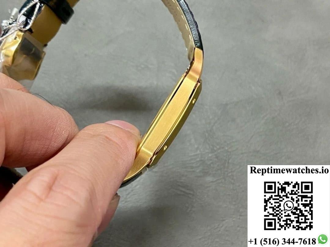 Cartier Santos WGSA0077 F1 factory gold color case