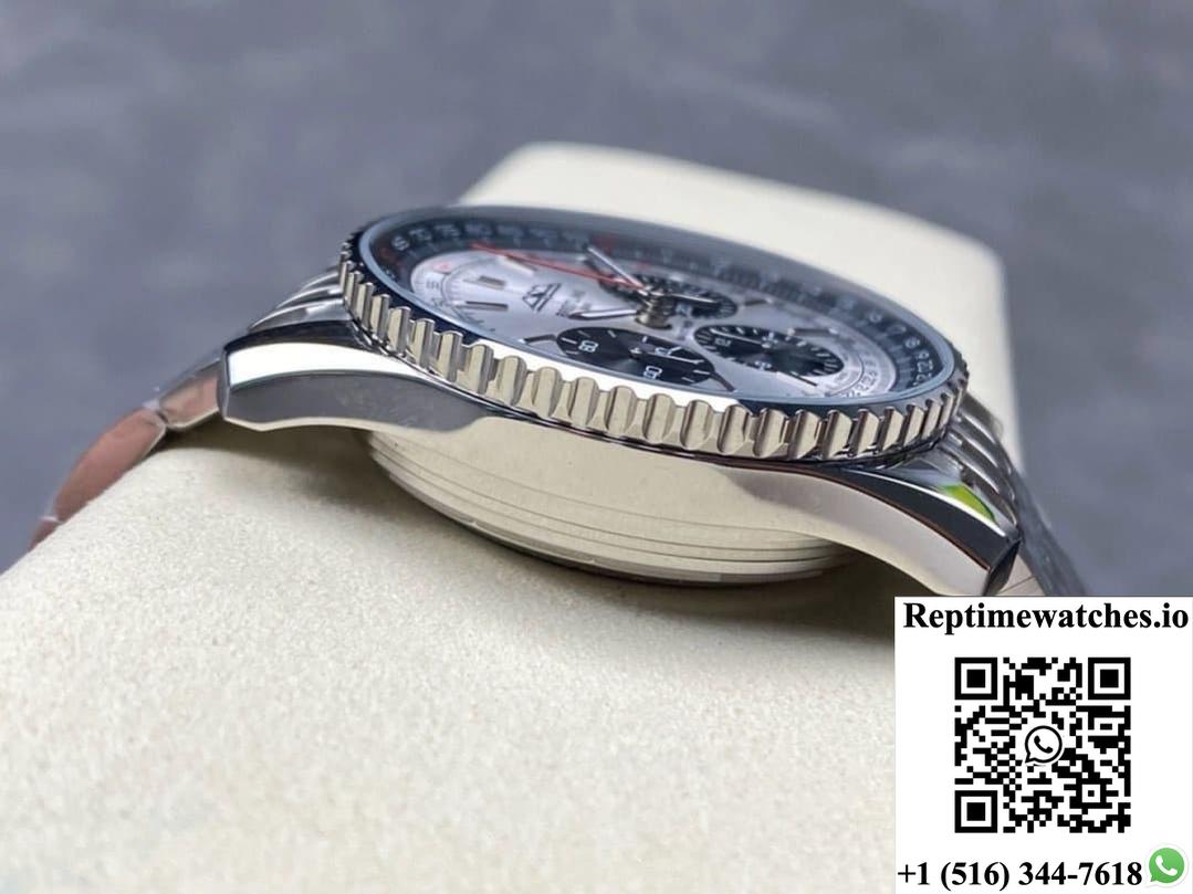 Breitling Navitimer 1 AB0138241G1A1 BLS Factory Date display
