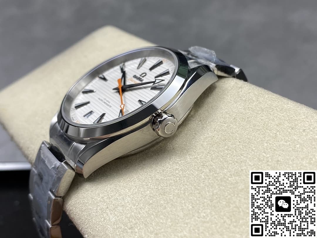 Omega Seamaster 220.10.41.21.02.001 N1 factory silver-white dial