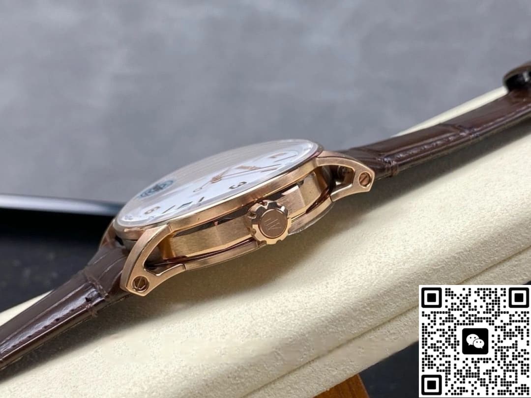 Audemars Piguet CODE 11.59 15210OR.OO.A099CR.01 APS factory date display