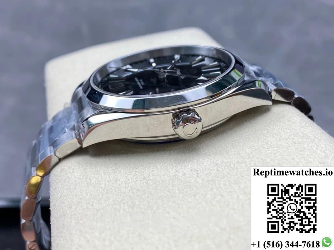 Omega Seamaster 220.10.41.21.01.002 VS Factory Date Display