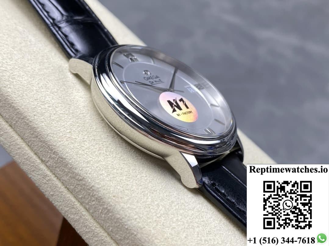 Omega De Ville 424.13.40.20.02.001 N1 factory silver dial