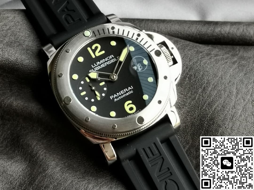 Panerai Submersible PAM01024 VS Factory Stainless steel bezel