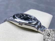 Rolex Oyster Perpetual 134300-0008 VS Factory Oystersteel bracelet