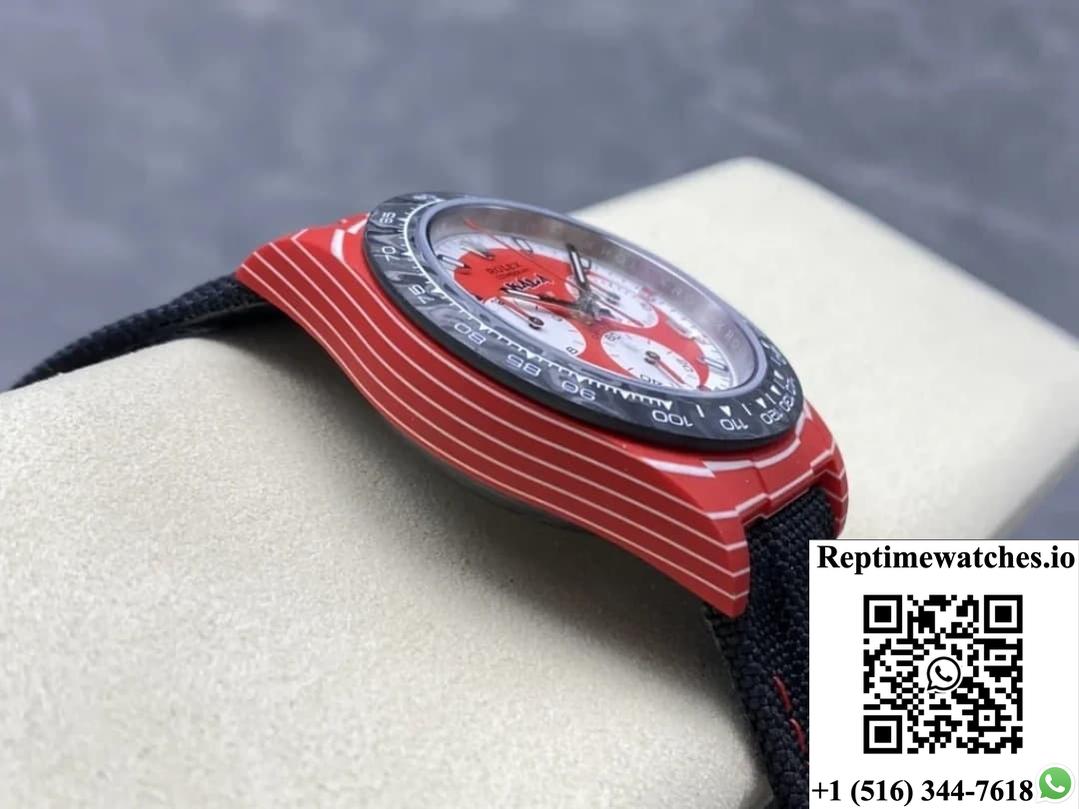 Rolex Cosmograph Daytona DIW factory red dial