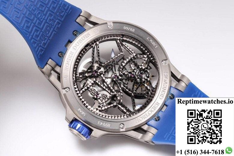 Roger Dubuis Excalibur RDDBEX0479 NEW Factory Tourbillon Rubber Strap