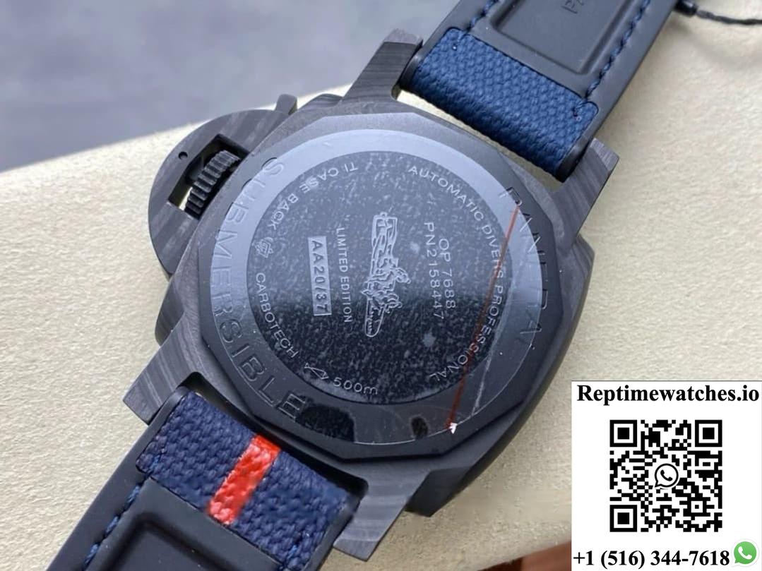 Panerai Submariner PAM01563 VS Factory Chronograph Function