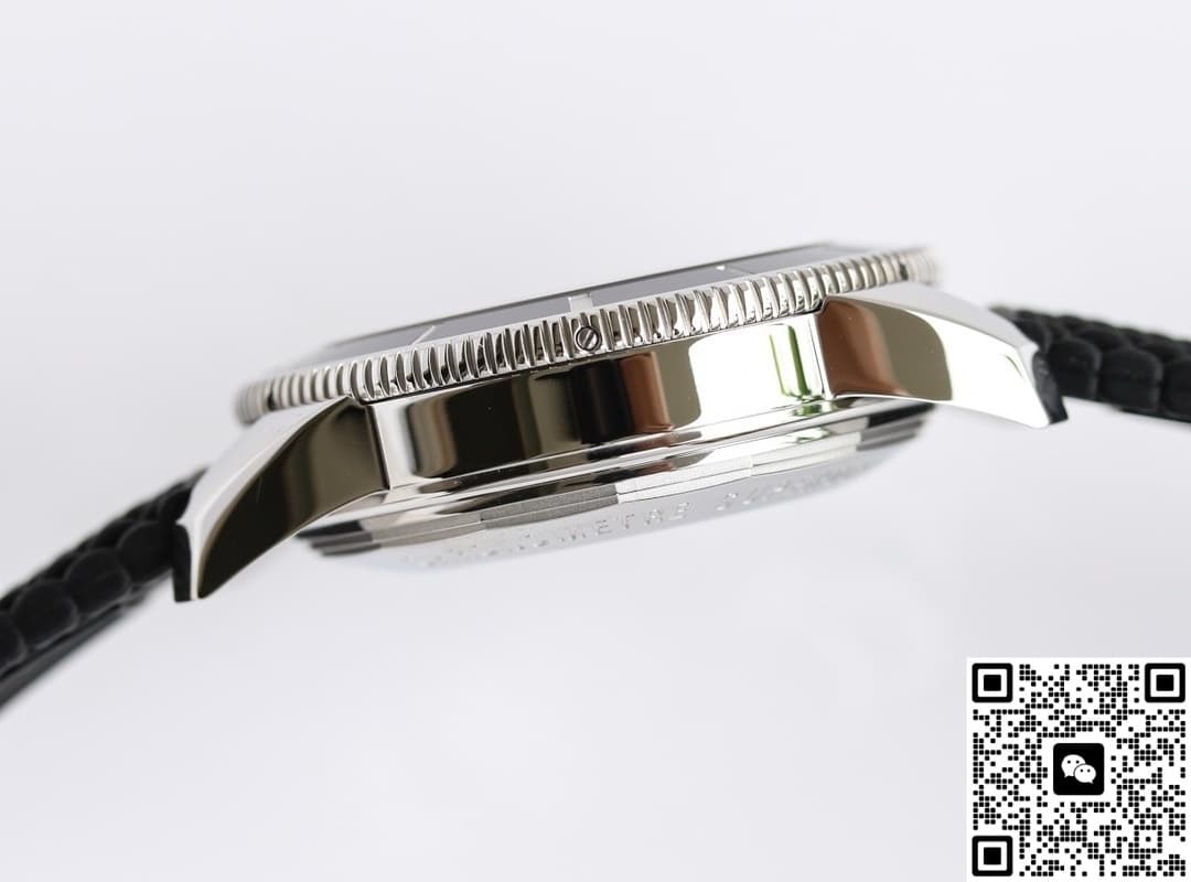 Breitling Superocean AB2030121B1S1 BLS Factory
