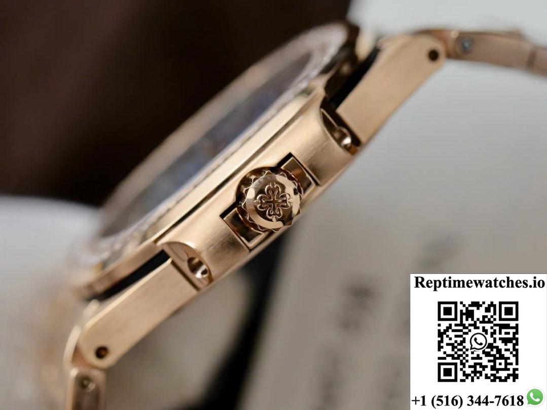 Patek Philippe Nautilus 7010R GR Factory Date Display