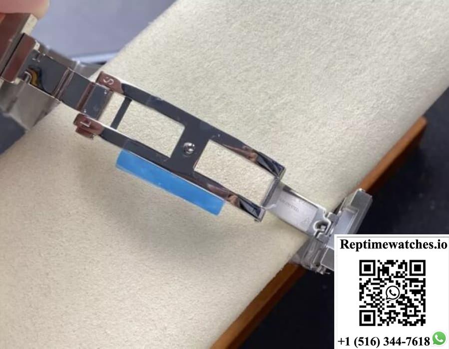 Omega Constellation 131.23.41.21.11.001 V+ Factory Red Dial