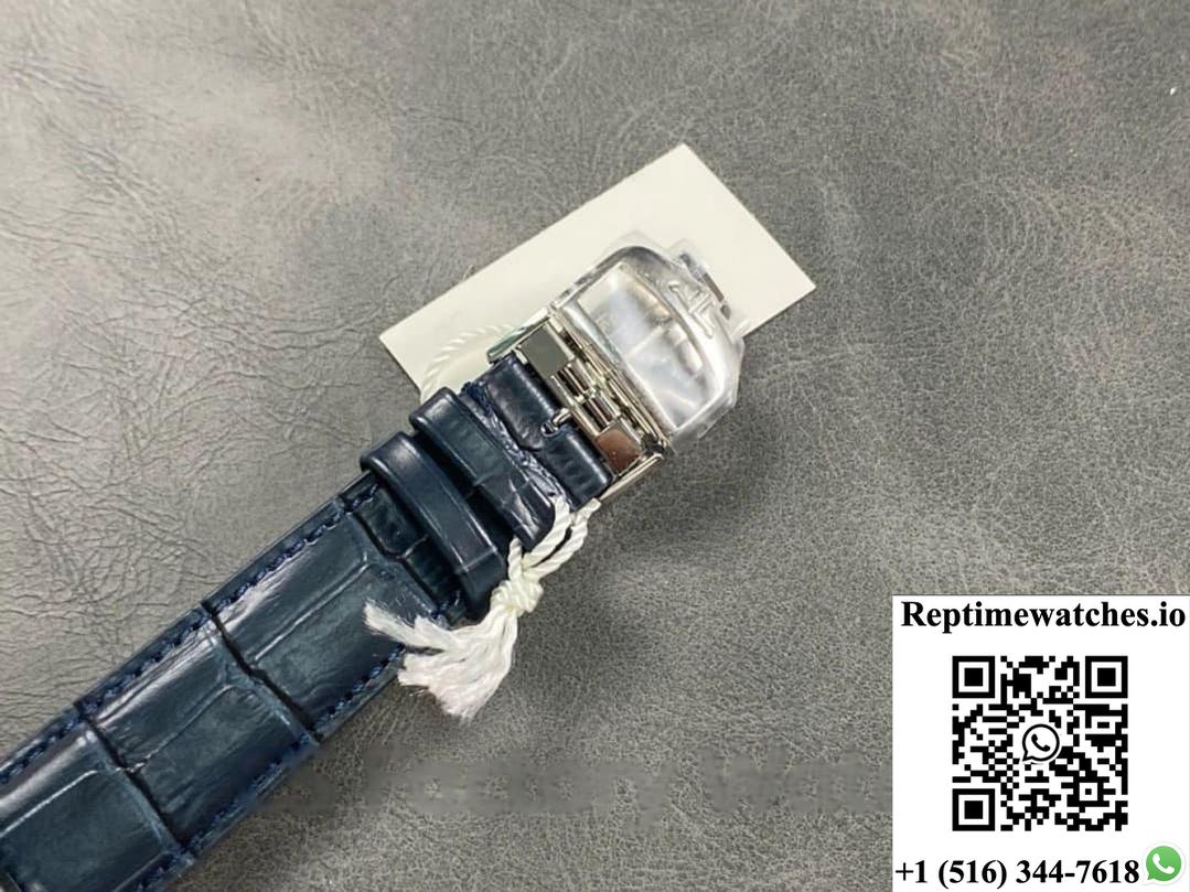 Jaeger-LeCoultre Master 13234E1 APS Factory Date Display