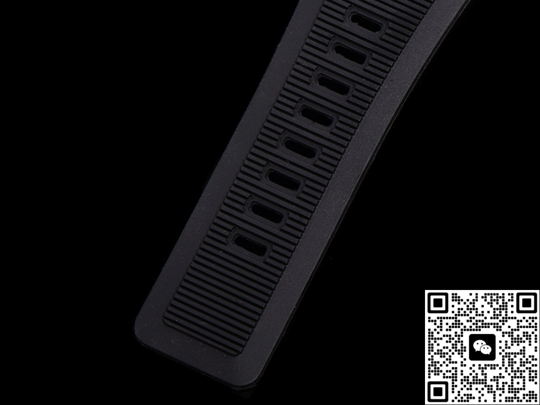 Bell & Ross Instruments BR0392-D-LT-BR-SRB BR factory rubber strap