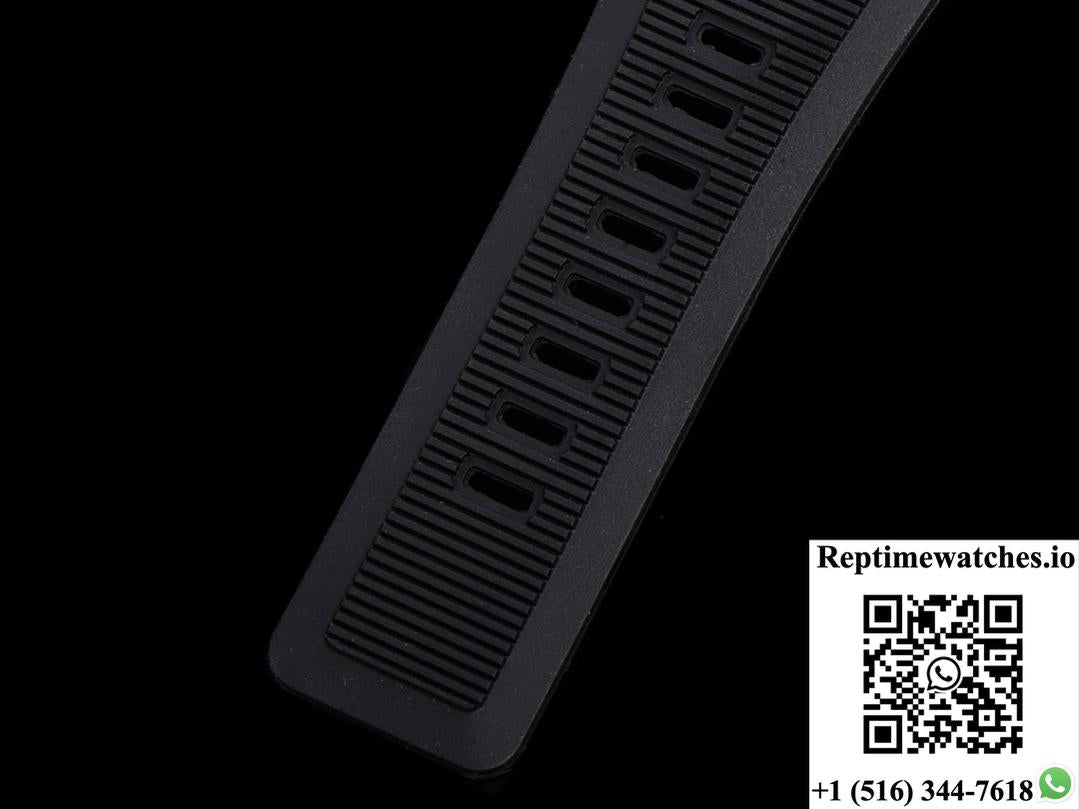Bell & Ross Instruments BR0392-D-LT-BR-SRB BR factory rubber strap
