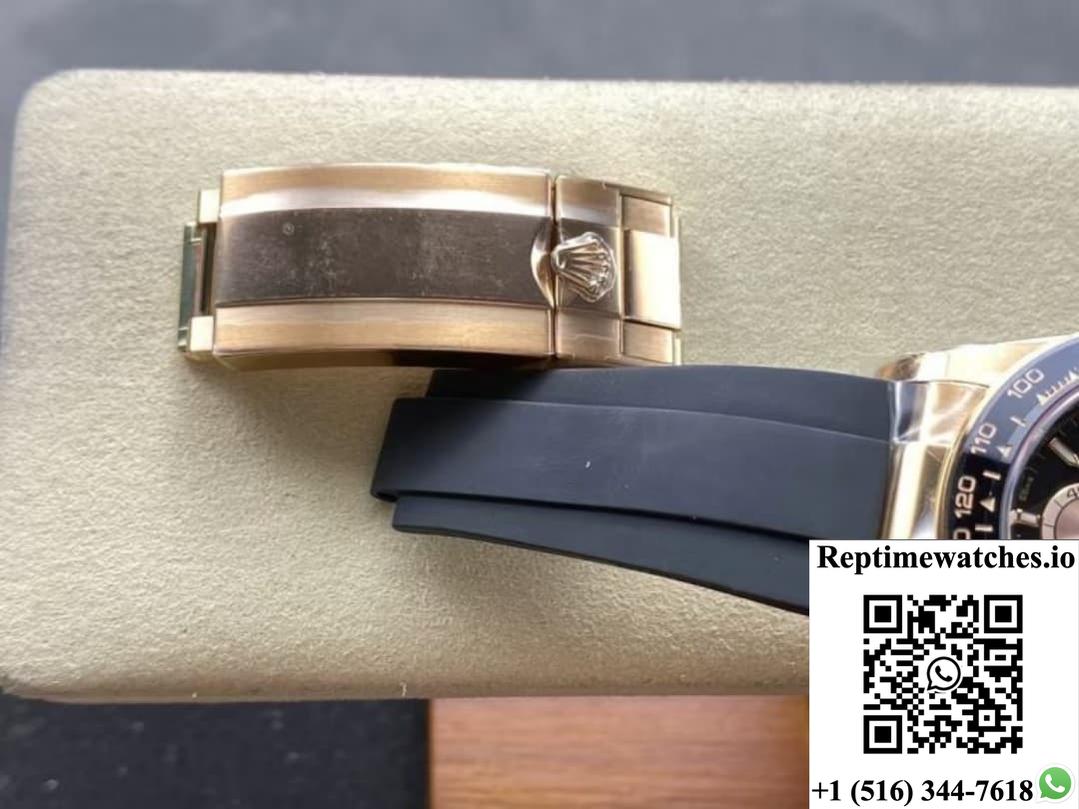 Rolex Cosmograph Daytona M126515LN-0002 Clean Factory Stick Hour Marker