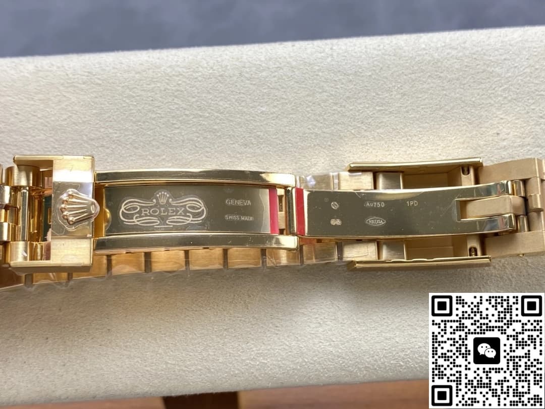 Rolex GMT-Master II 126718GRNR-0002 AR Factory Date Display