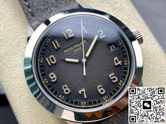 Patek Philippe Calatrava 5226G-001 GR Factory Date Display