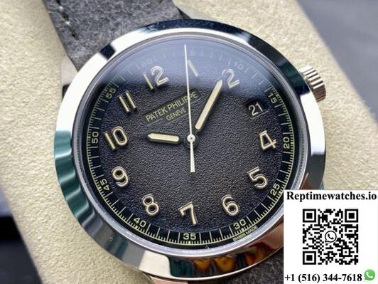 Patek Philippe Calatrava 5226G-001 GR Factory Date Display