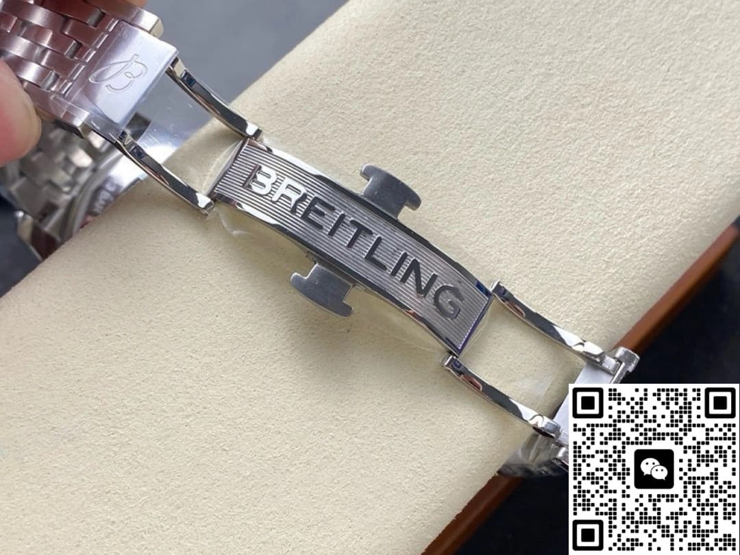 Breitling Navitimer 1 AB0138241G1A1 BLS Factory Date display
