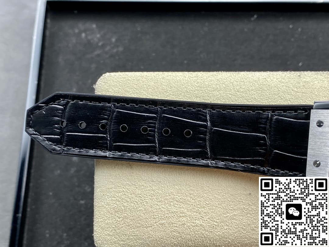 Hublot Classic Fusion 511.NX.2611.LR HB Factory Date Display