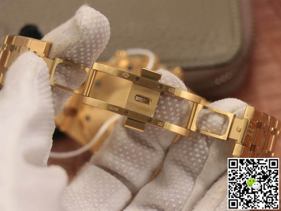 Audemars Piguet Royal Oak 26320BA.OO.1220BA.02 OM Factory Yellow Gold