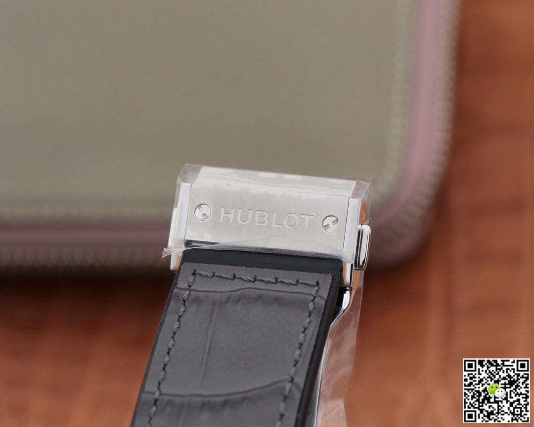 Hublot Classic Fusion 511.NX.7071.LR WWF Factory Dark Gray Dial