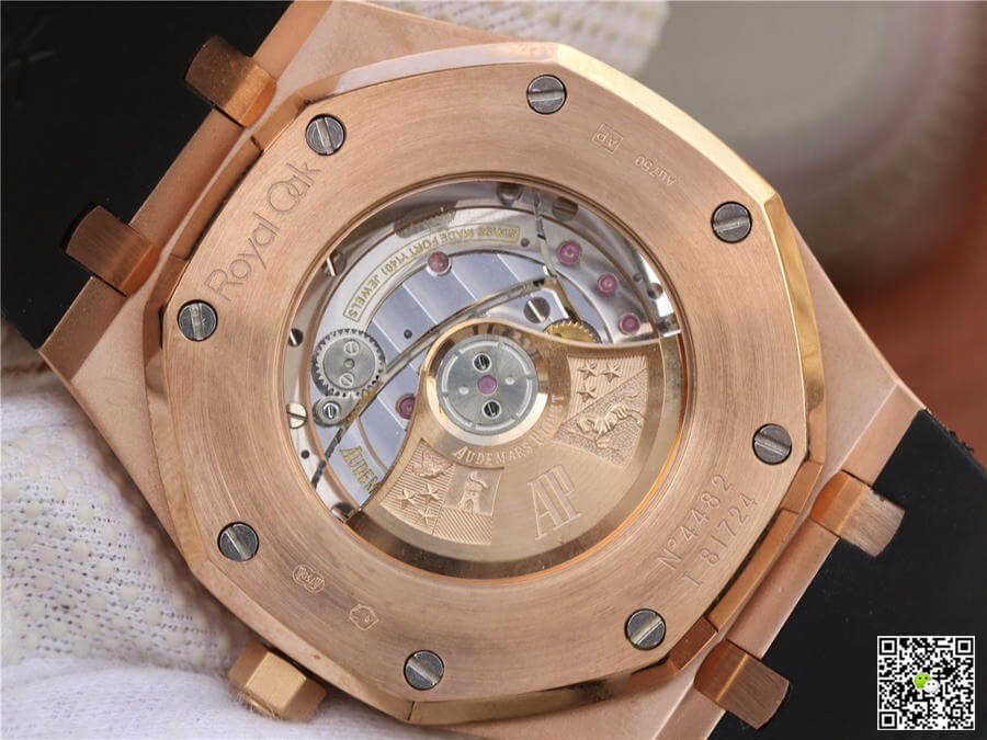 Audemars Piguet Royal Oak 15400 Blue Dial