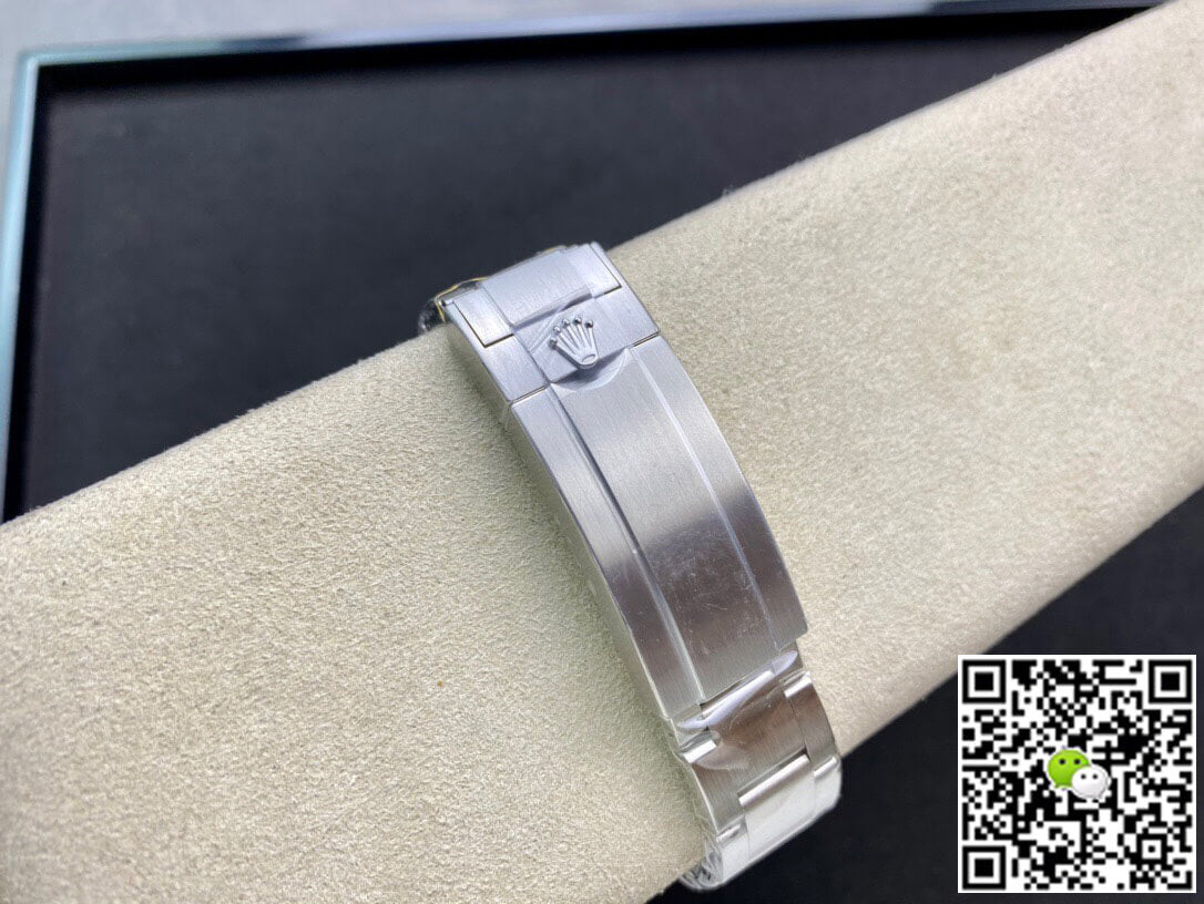 Rolex Submariner 116610LV-97200 Clean Factory V4 Green Dial