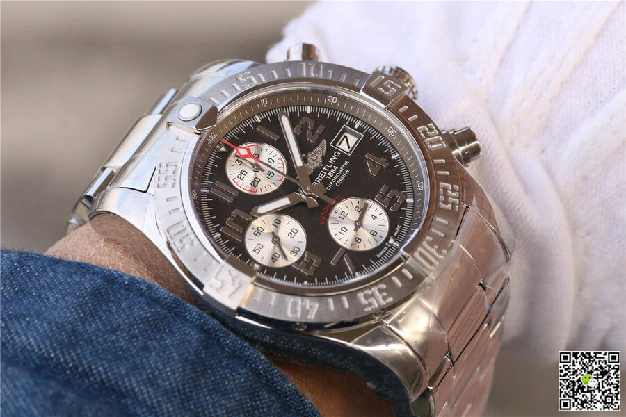 Breitling Avenger II A1338111/F564/170A GF Factory Bituminous Coal Color Dial