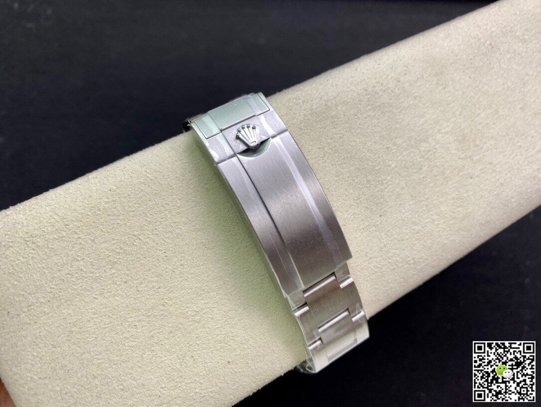 Rolex Submariner 126610 41MM Clean Factory Black Dial
