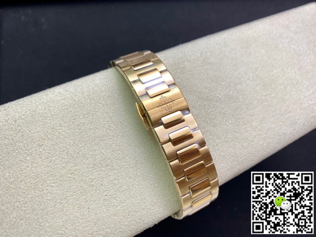 Patek Philippe Nautilus Ladies 7118/1200R-001 3K Factory Silver White Dial