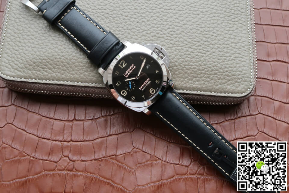 Panerai Luminor PAM01359 VS Factory Black Dial