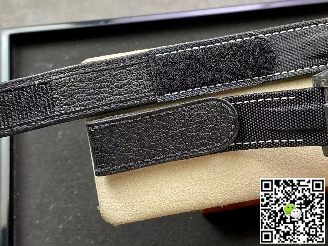 Rolex Submariner VS Factory DIW Carbon Fiber Dial