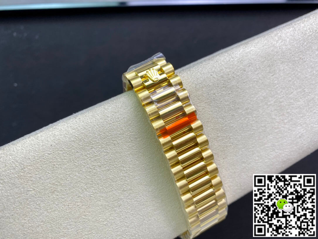 Rolex Day-Date M128238-0008 Yellow Gold EW Factory Champagne Dial