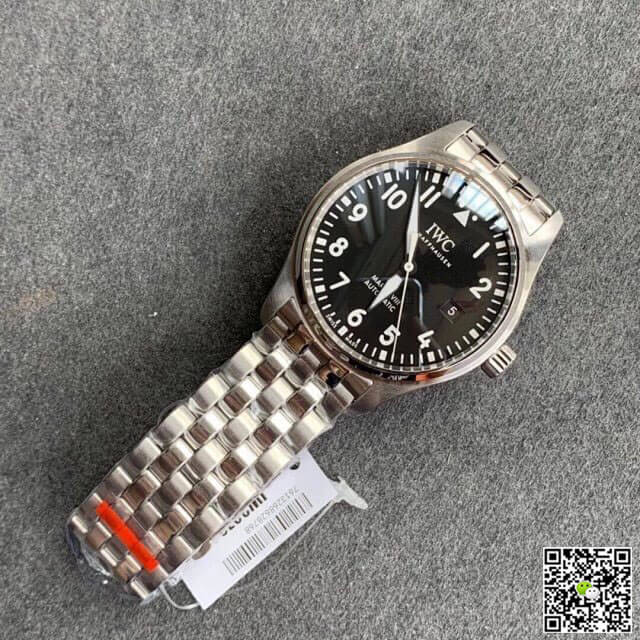IWC Pilot IW327011 V7 Factory Black Dial