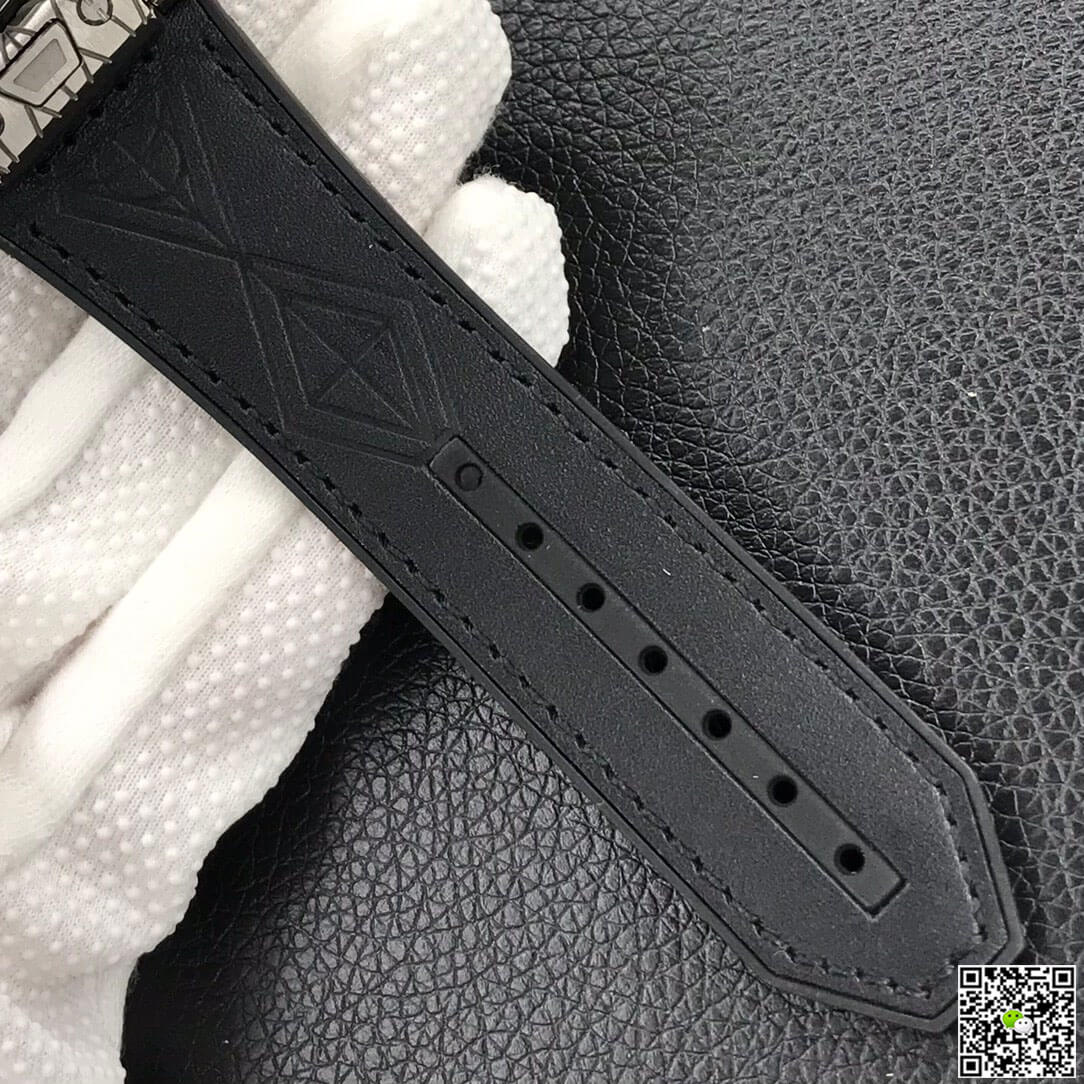 Hublot Big Bang 415.NX.1112.VR.1704.MXM17 WWF Factory Black Dial