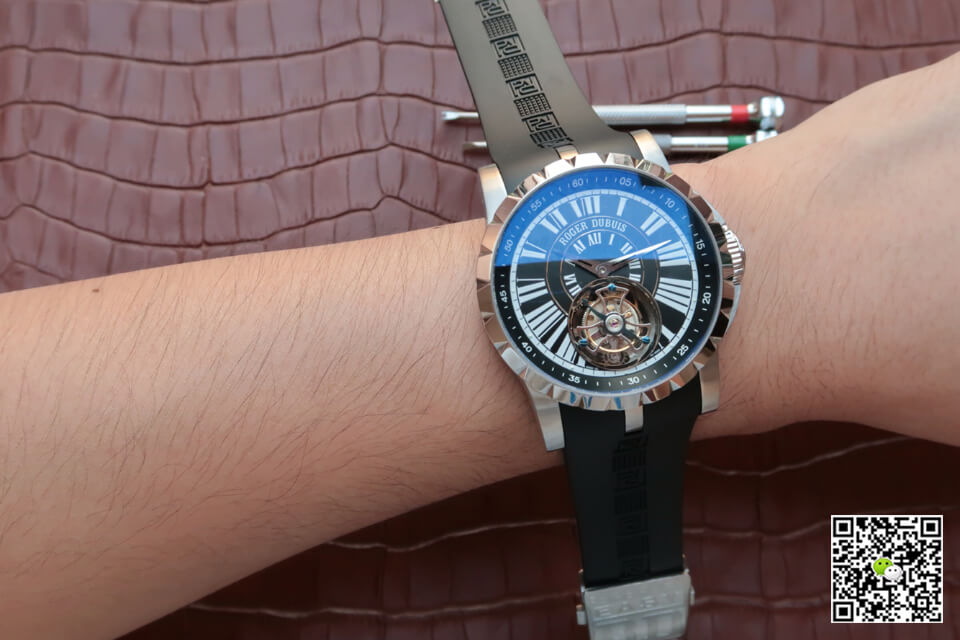 Roger Dubuis Hommage Tourbillon JB Factory Black Dial