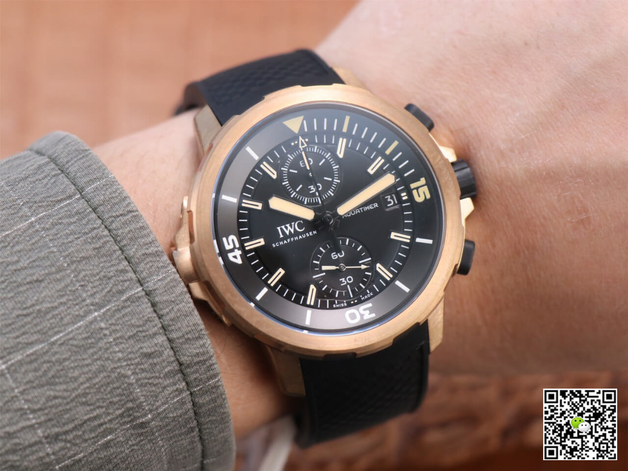 IWC Aquatimer IW379503 Darwin Adventure Tour Special Edition V6 Factory Black Dial
