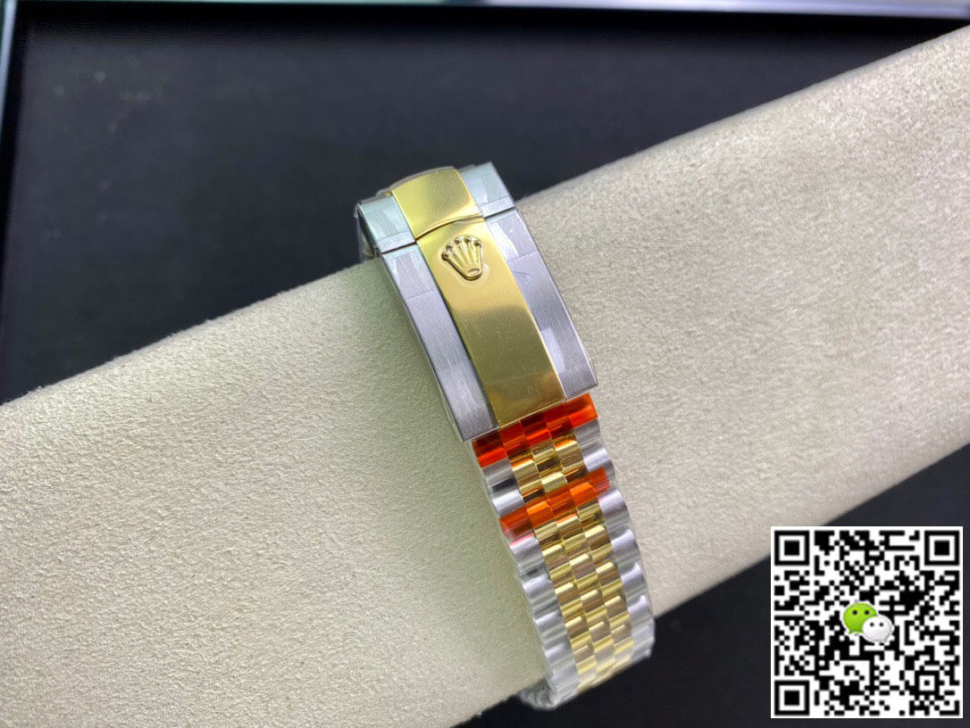 Rolex Datejust 126233 36MM EW Factory Yellow Gold
