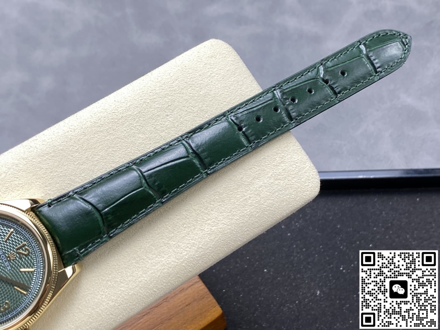 Rolex Perpetual 1908 m52508-0003 R+ factory green dial
