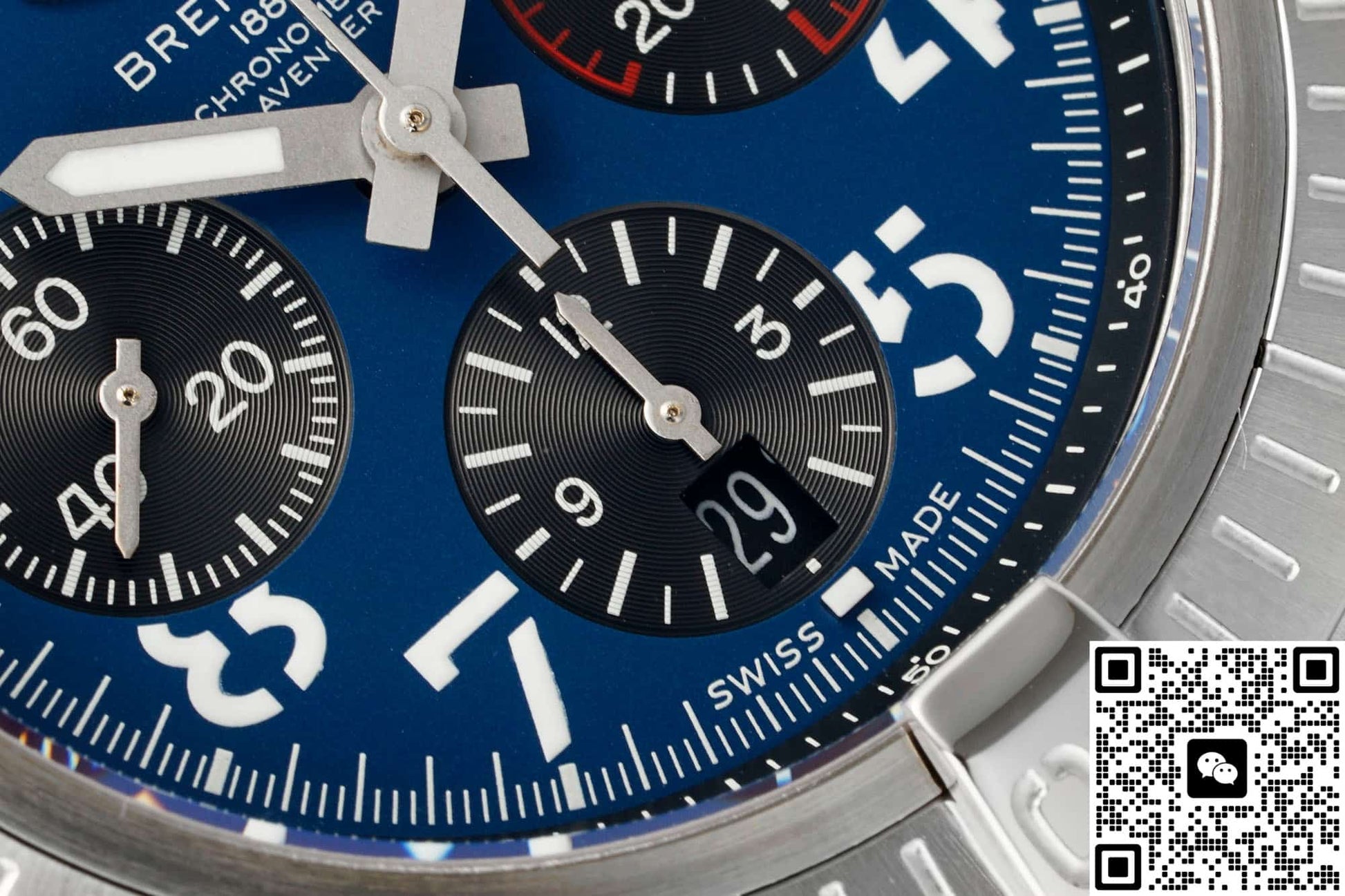 Breitling Avenger AB01821A1C1A1 BLS Factory 300m Waterproof