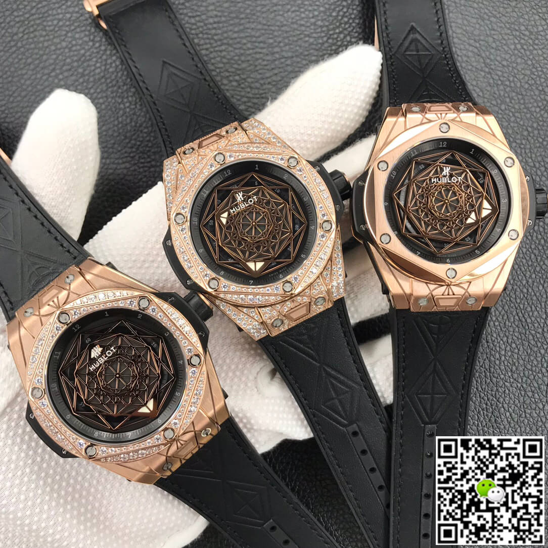Hublot Big Bang 415.OX.1118.VR.MXM17 WWF Factory Gold Dial