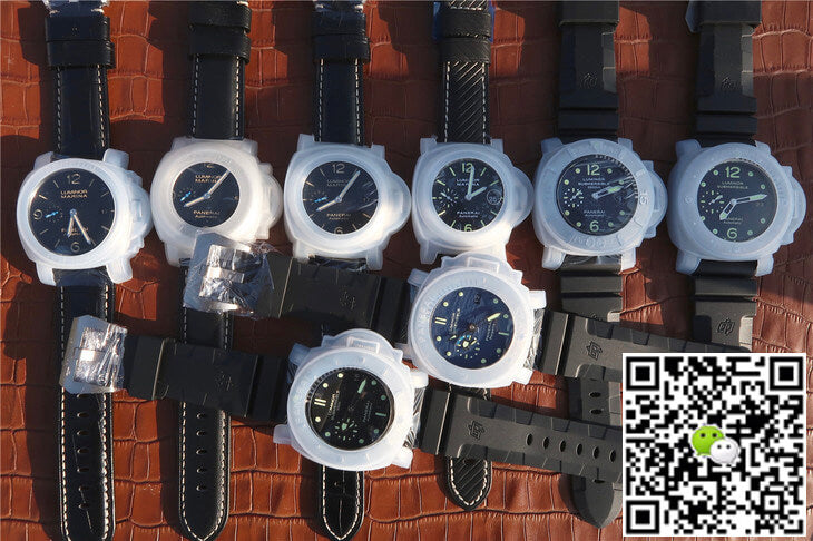 Panerai Submersible PAM 00194 VS Factory Black Dial