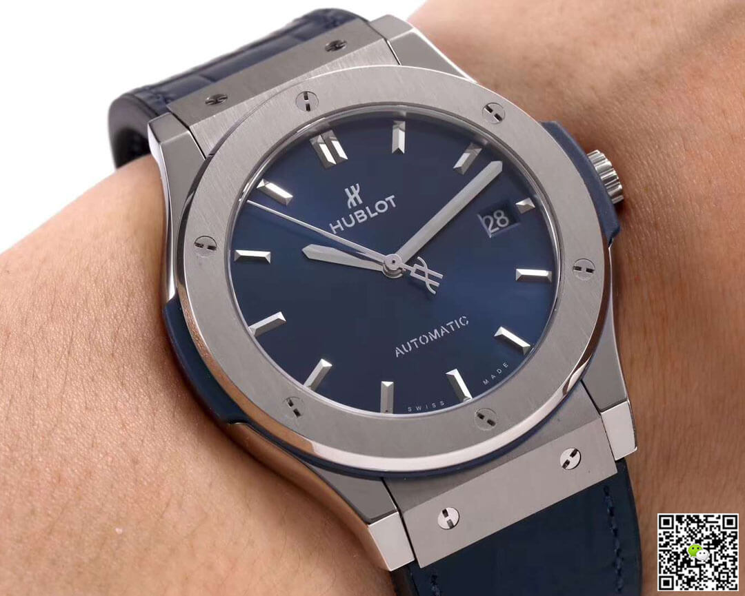 Hublot Classic Fusion 511.NX.7170.LR WWF Factory Blue Dial